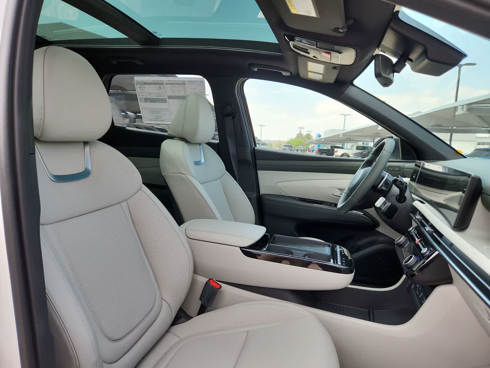 new 2025 Hyundai Tucson Hybrid car, priced at $43,790