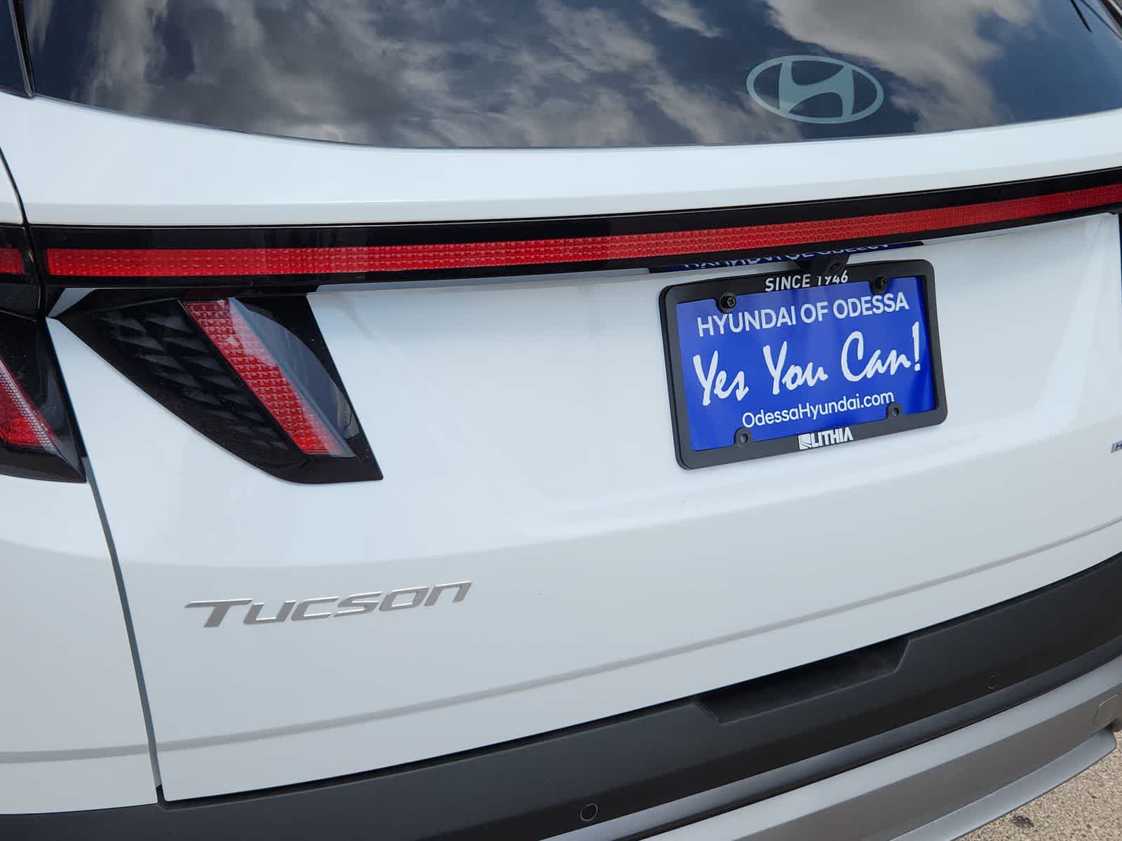 new 2025 Hyundai Tucson Hybrid car, priced at $43,790