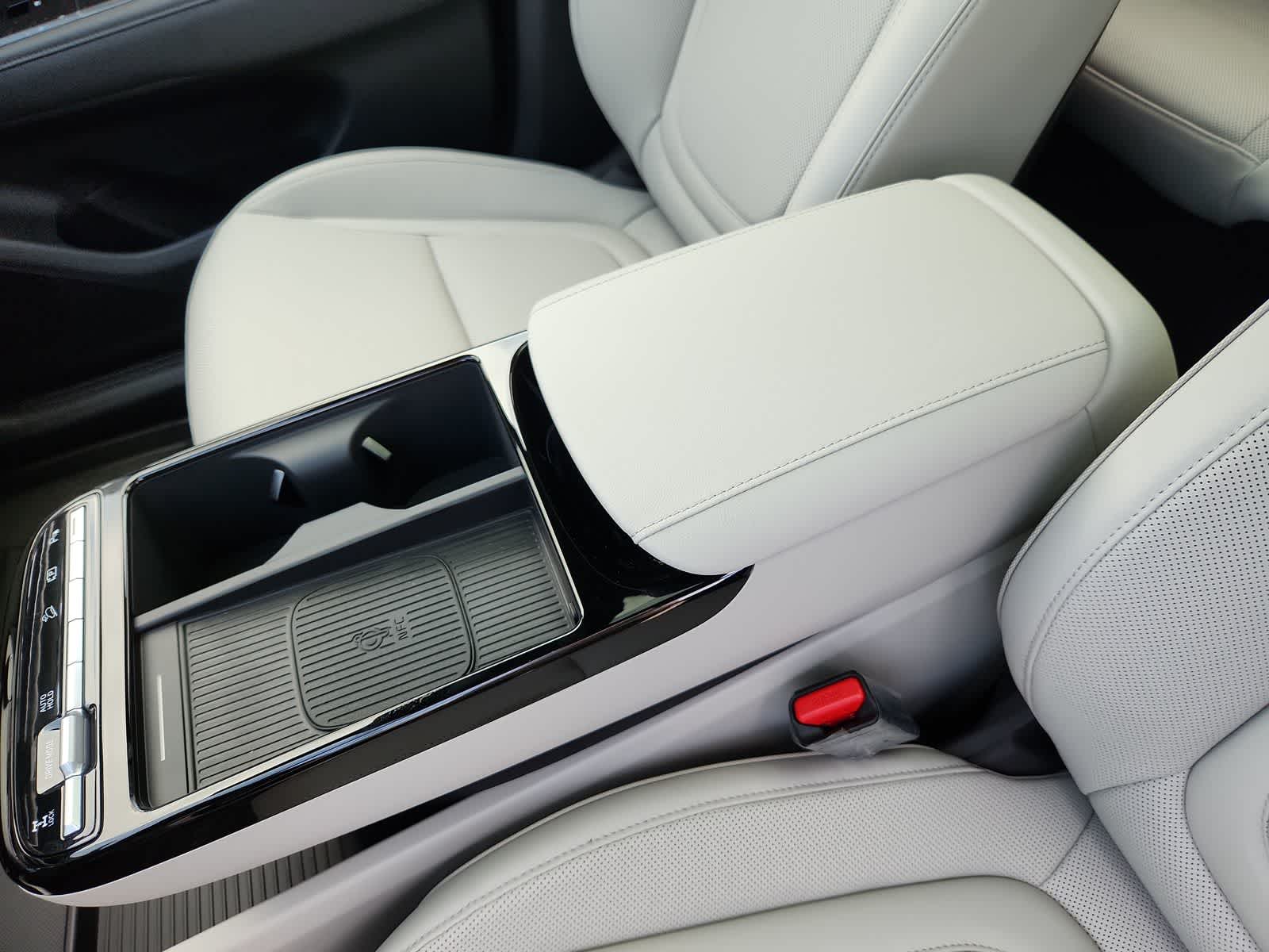 new 2025 Hyundai Tucson Hybrid car, priced at $43,790