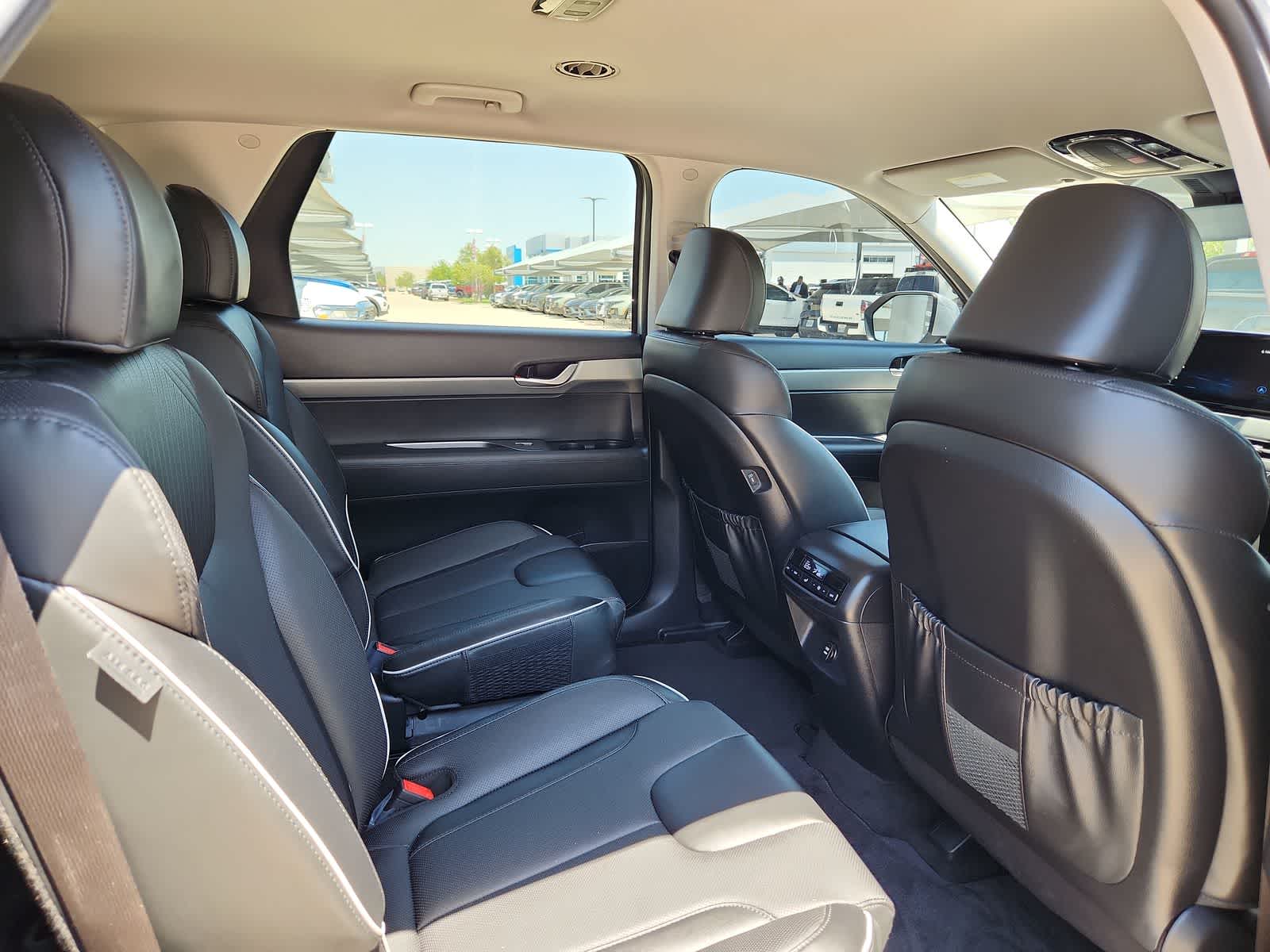 used 2024 Hyundai Palisade car, priced at $38,999