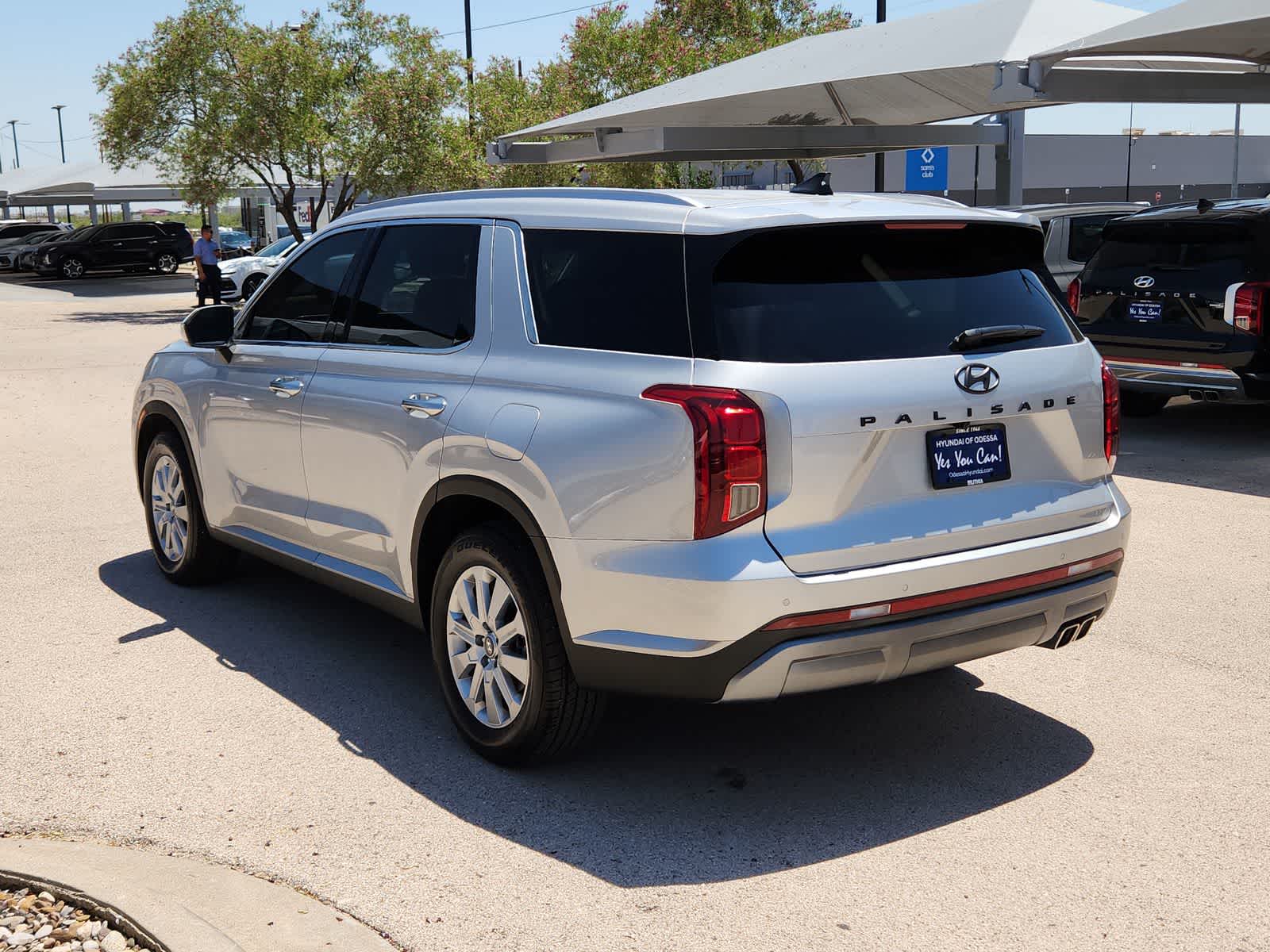 used 2024 Hyundai Palisade car, priced at $38,999