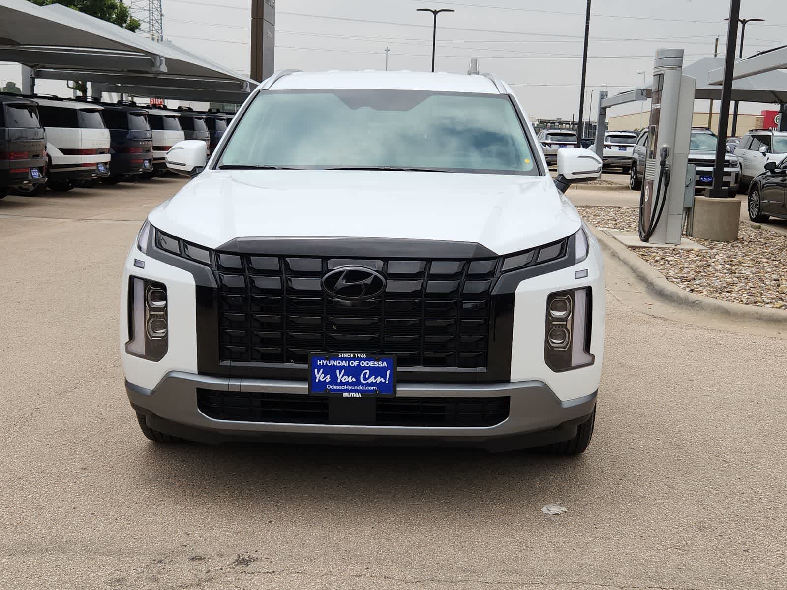 new 2025 Hyundai Palisade car, priced at $42,605