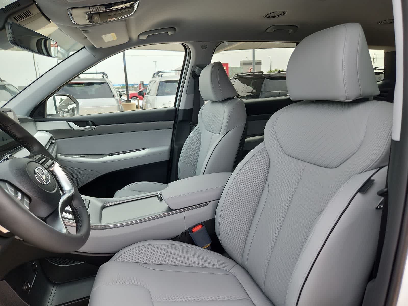 new 2025 Hyundai Palisade car, priced at $44,560
