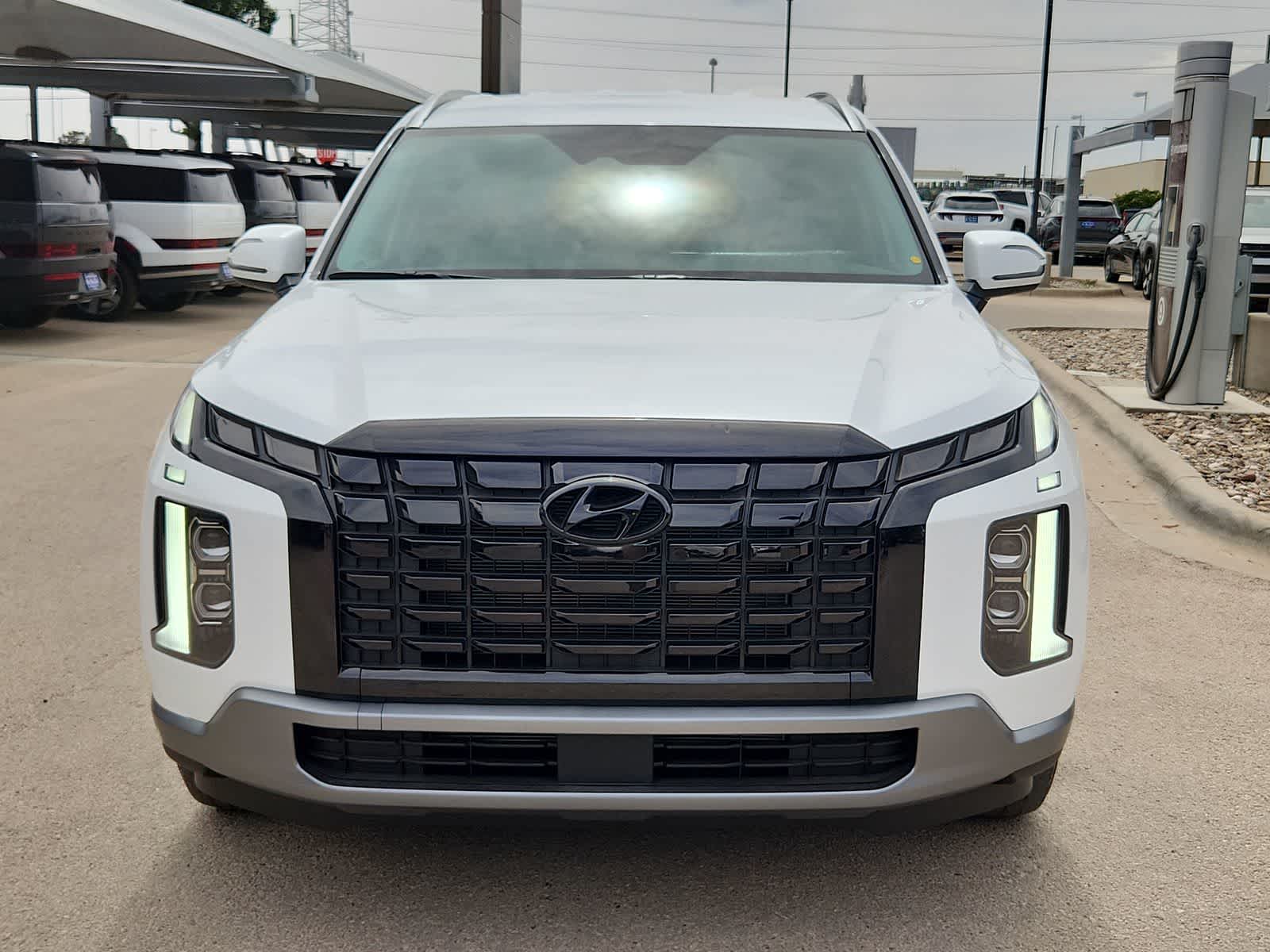 new 2025 Hyundai Palisade car, priced at $44,560