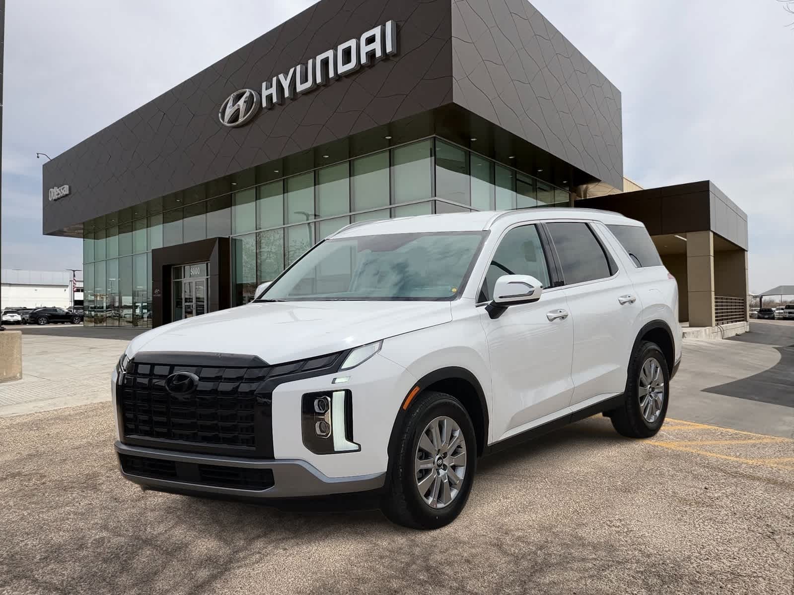 new 2025 Hyundai Palisade car, priced at $44,560