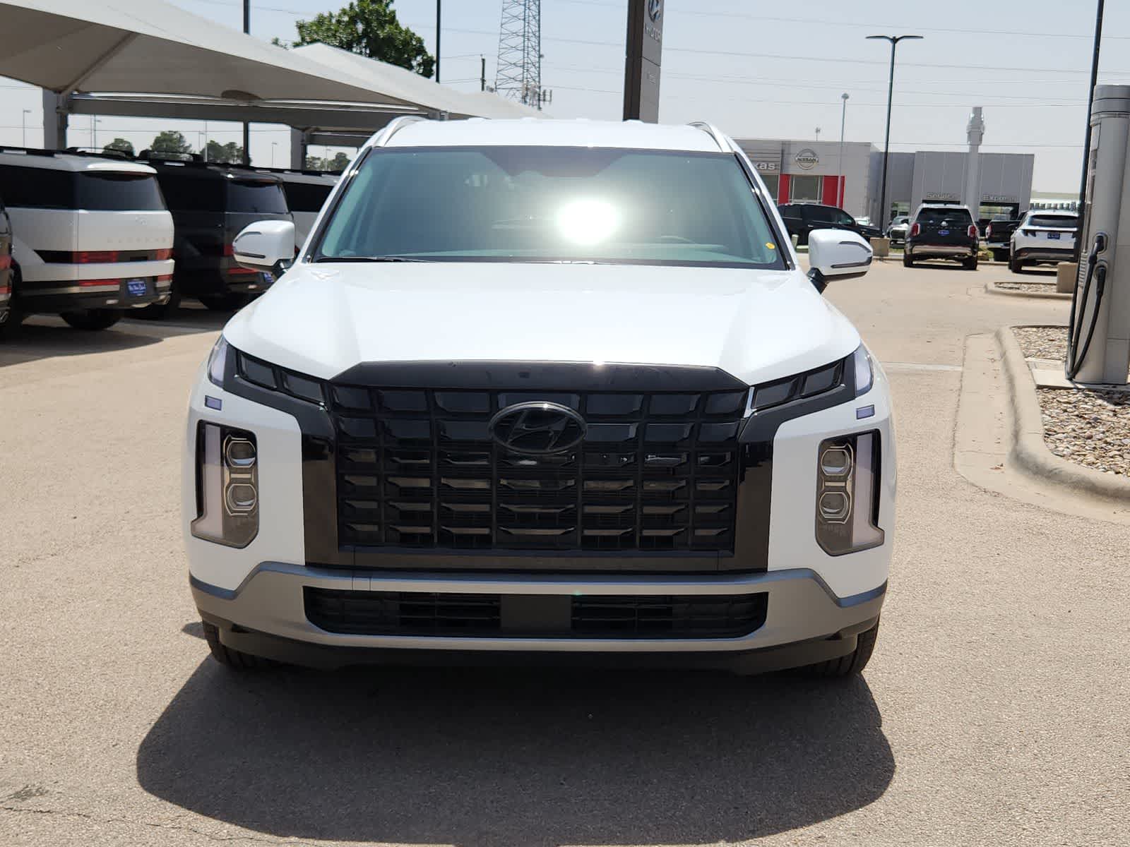 new 2025 Hyundai Palisade car, priced at $44,590