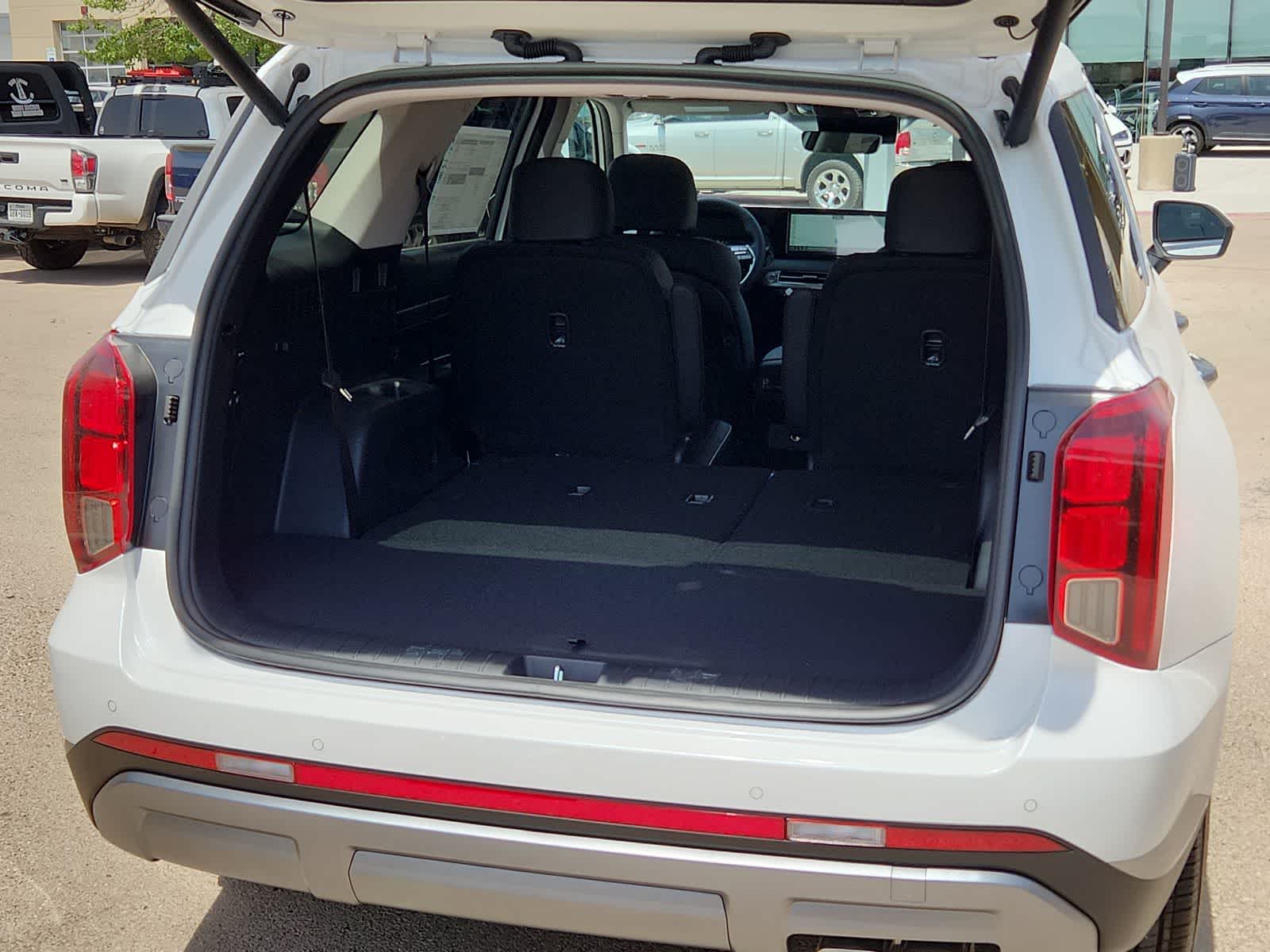 new 2025 Hyundai Palisade car, priced at $44,590
