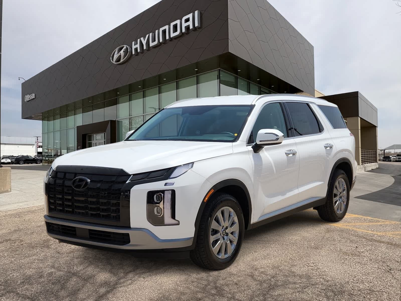 new 2025 Hyundai Palisade car, priced at $44,590