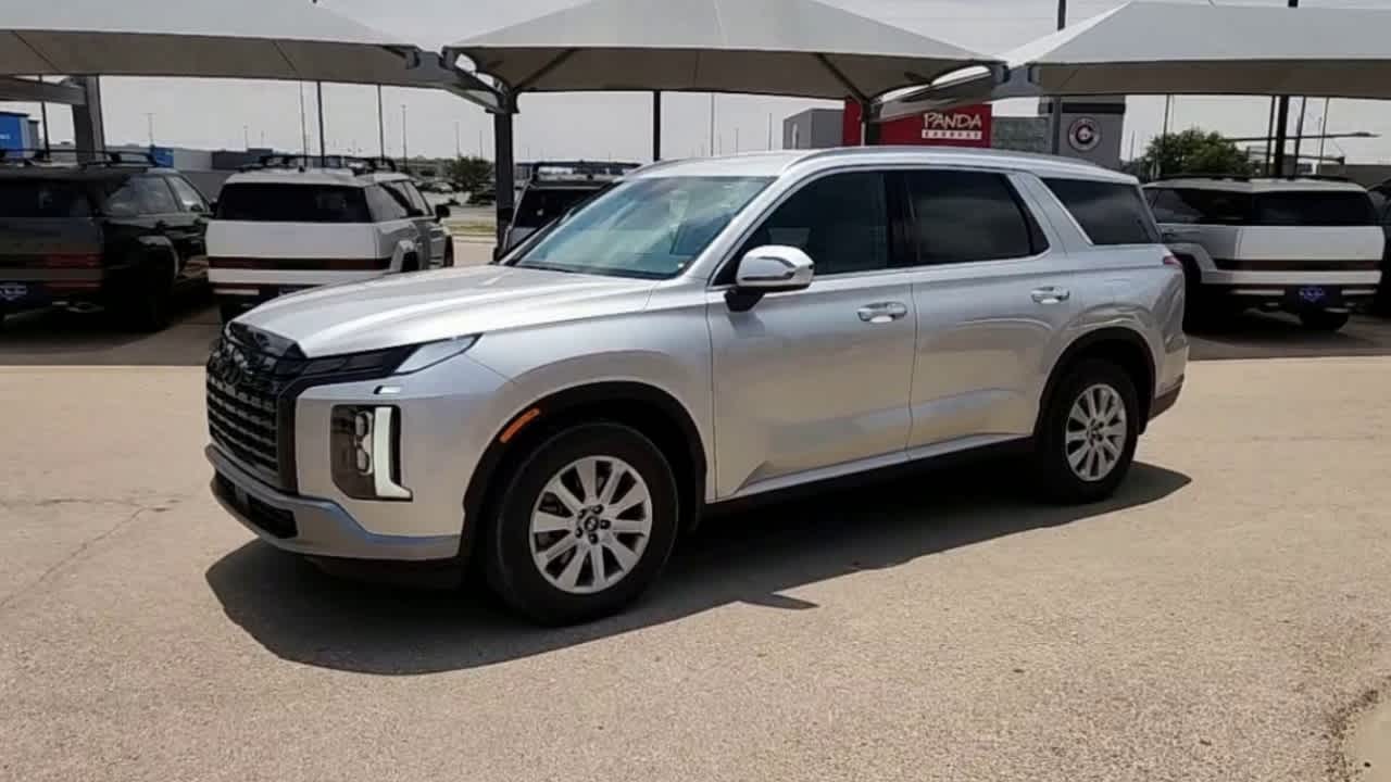 new 2025 Hyundai Palisade car, priced at $44,100