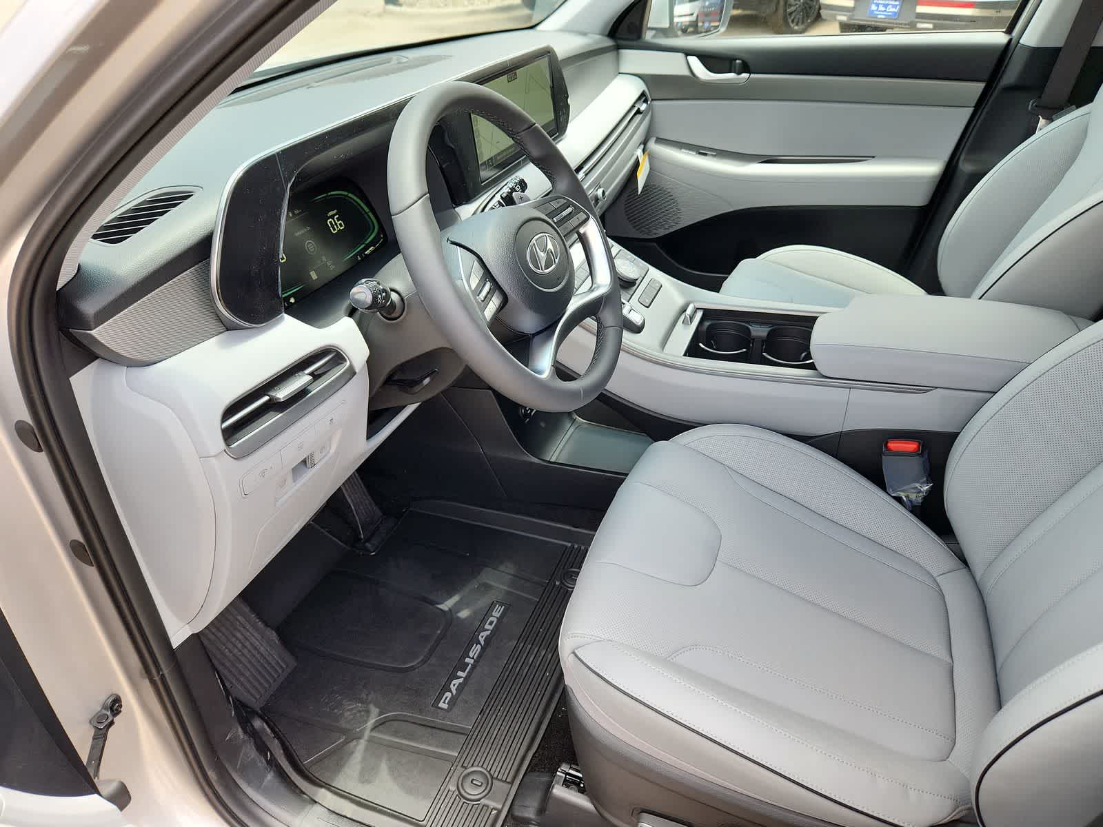 new 2025 Hyundai Palisade car, priced at $44,100