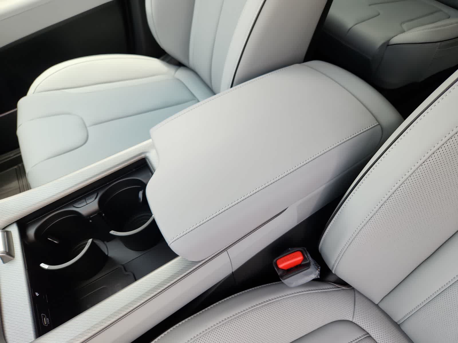 new 2025 Hyundai Palisade car, priced at $44,100