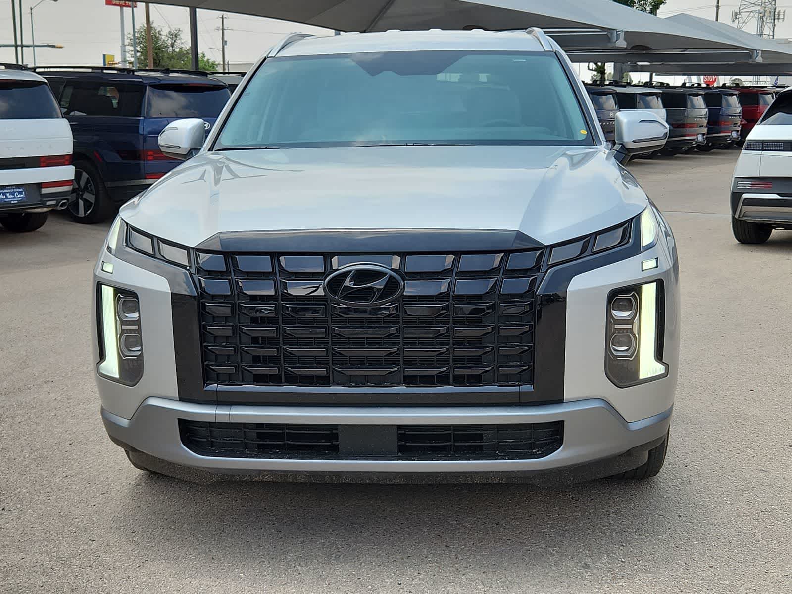 new 2025 Hyundai Palisade car, priced at $44,100