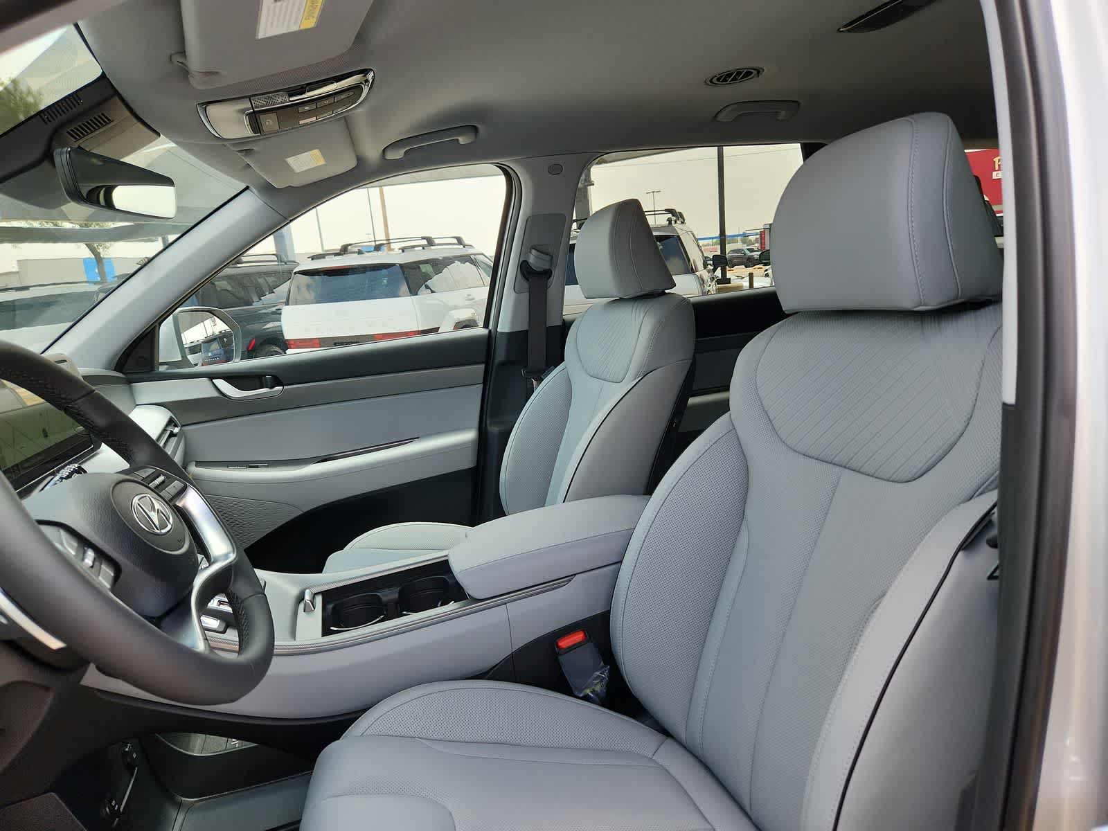 new 2025 Hyundai Palisade car, priced at $44,100