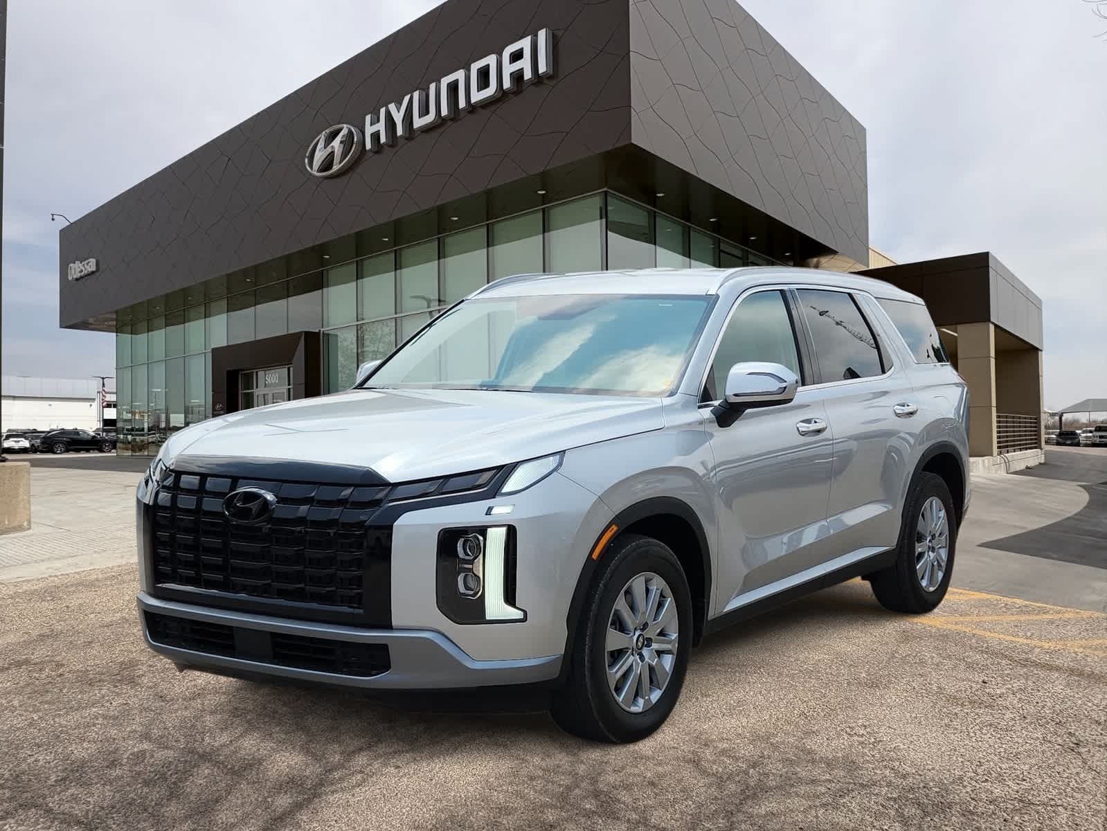new 2025 Hyundai Palisade car, priced at $44,100