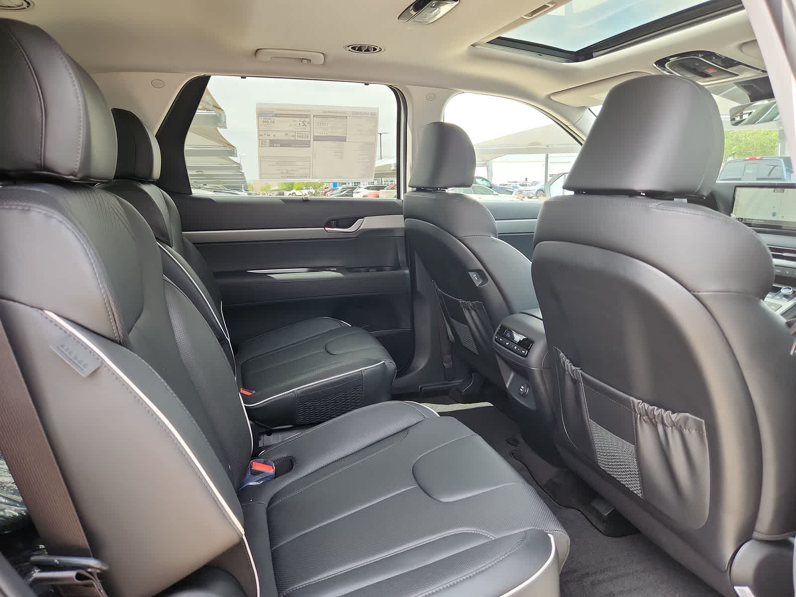 new 2025 Hyundai Palisade car, priced at $47,845