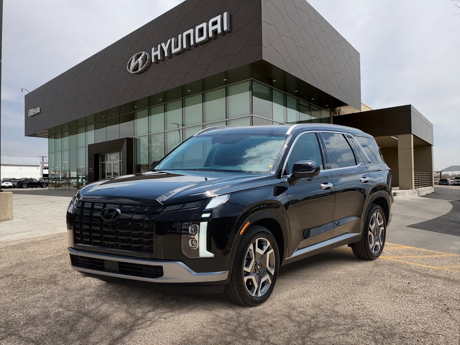 new 2025 Hyundai Palisade car, priced at $46,995