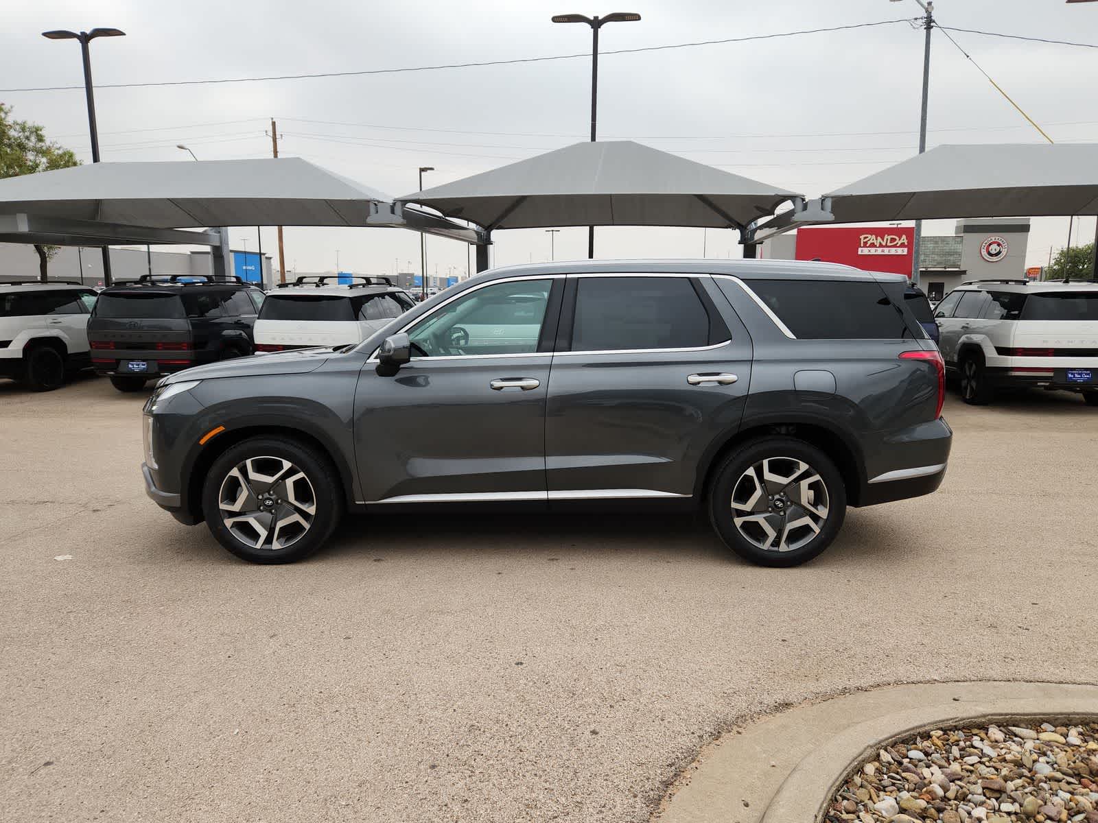 new 2025 Hyundai Palisade car, priced at $46,995