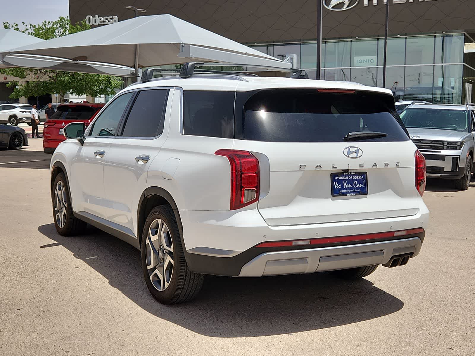 used 2024 Hyundai Palisade car, priced at $43,999