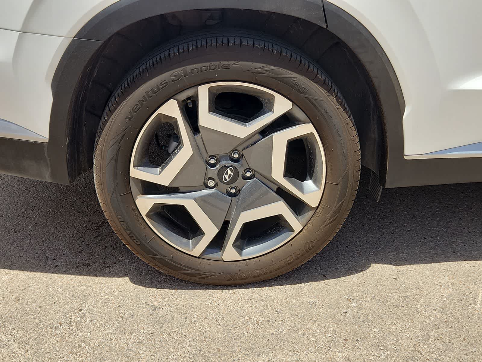 used 2024 Hyundai Palisade car, priced at $43,999