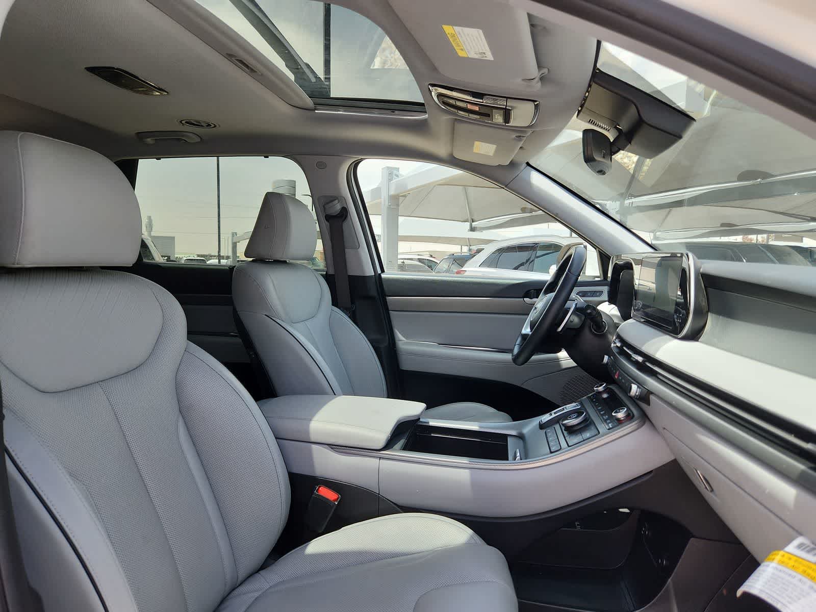 used 2024 Hyundai Palisade car, priced at $43,999