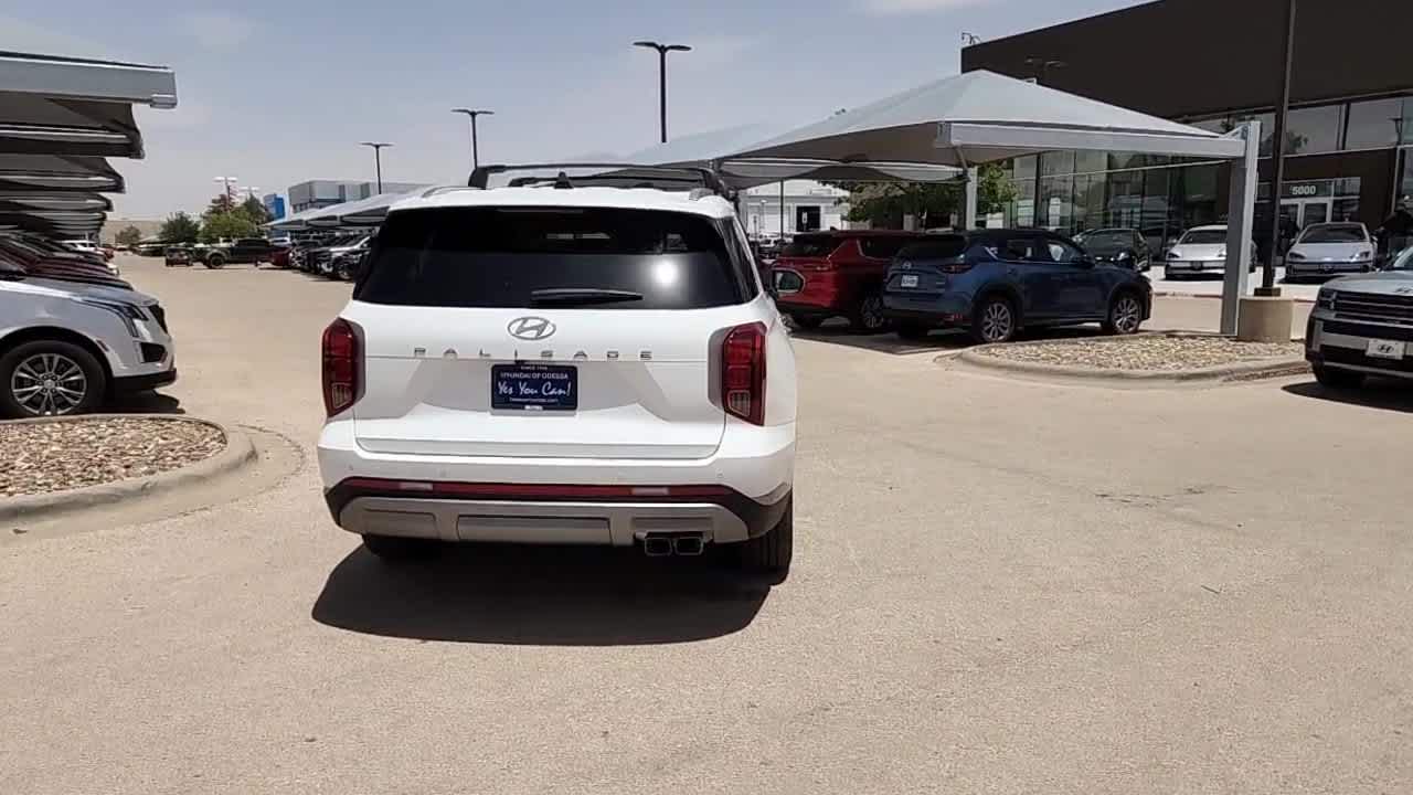 used 2024 Hyundai Palisade car, priced at $43,999