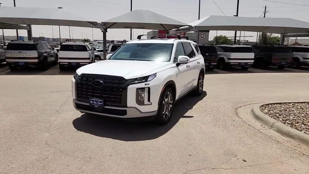 used 2024 Hyundai Palisade car, priced at $43,999