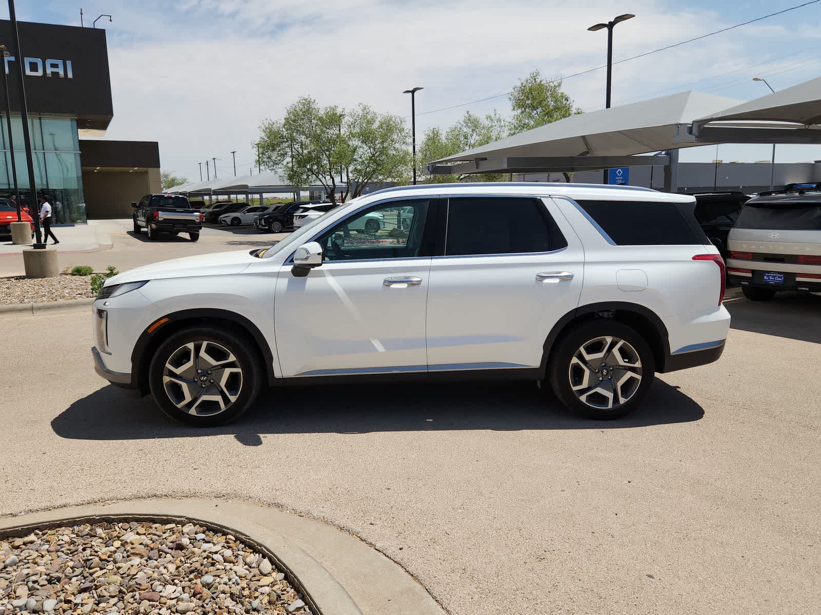 new 2025 Hyundai Palisade car, priced at $47,315