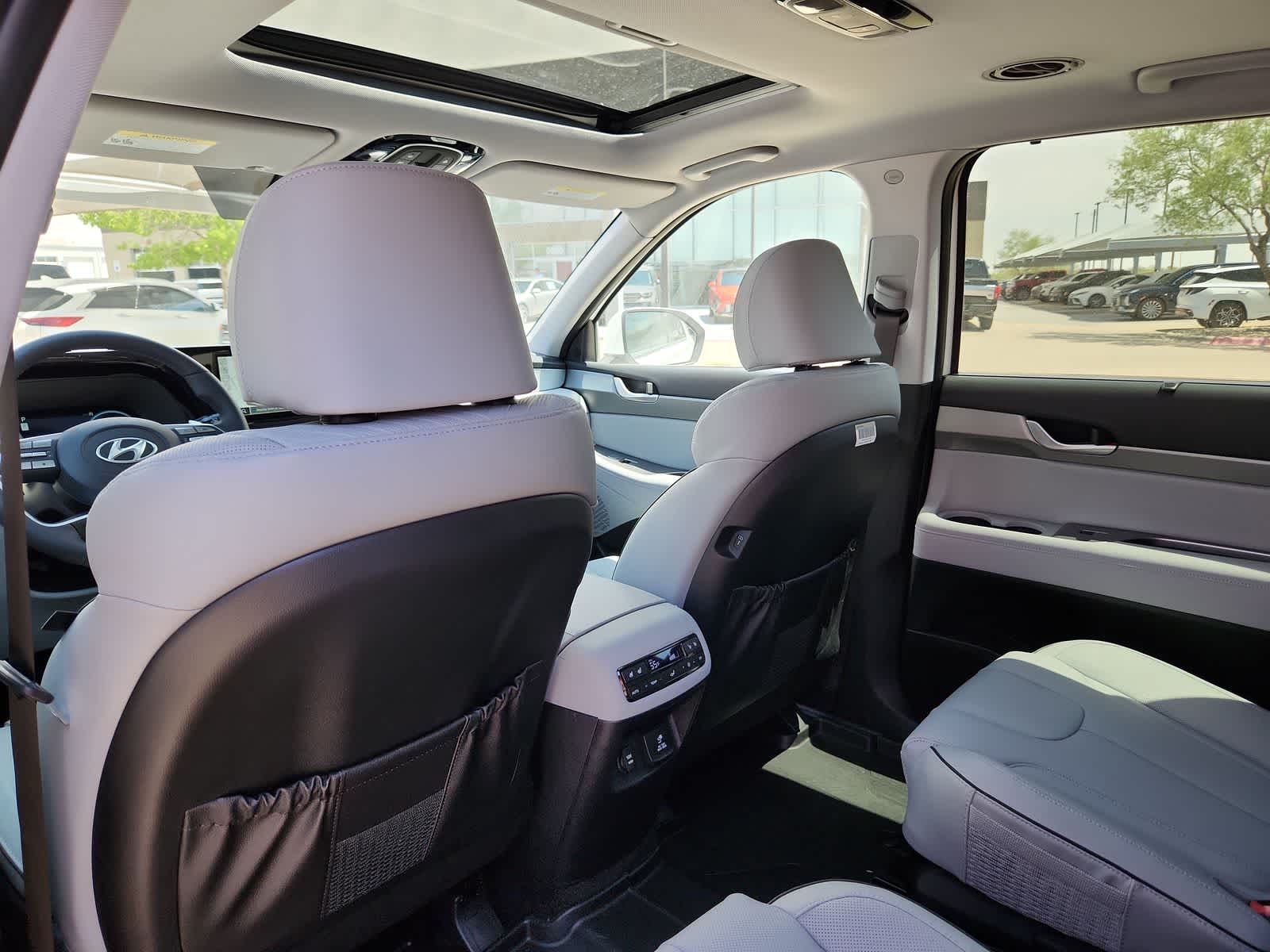new 2025 Hyundai Palisade car, priced at $47,315