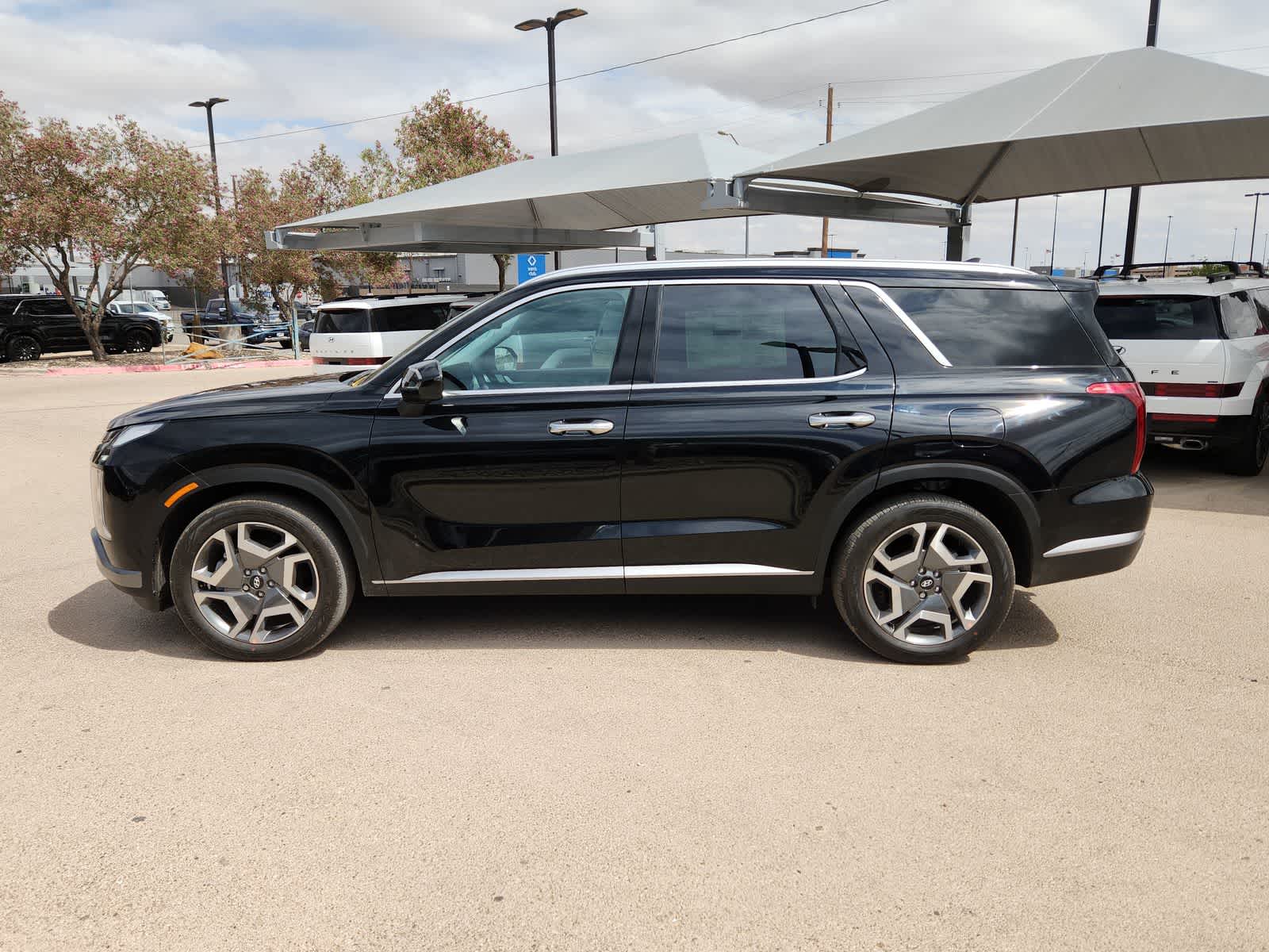new 2025 Hyundai Palisade car, priced at $46,995