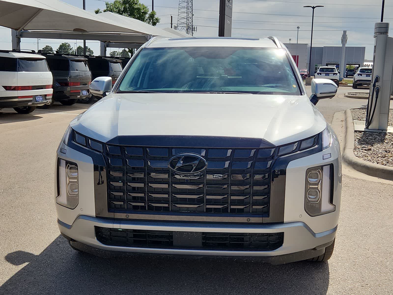 new 2025 Hyundai Palisade car, priced at $46,995