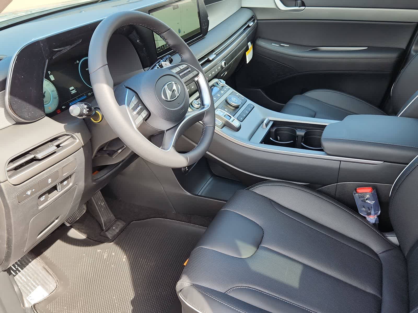 new 2025 Hyundai Palisade car, priced at $46,995