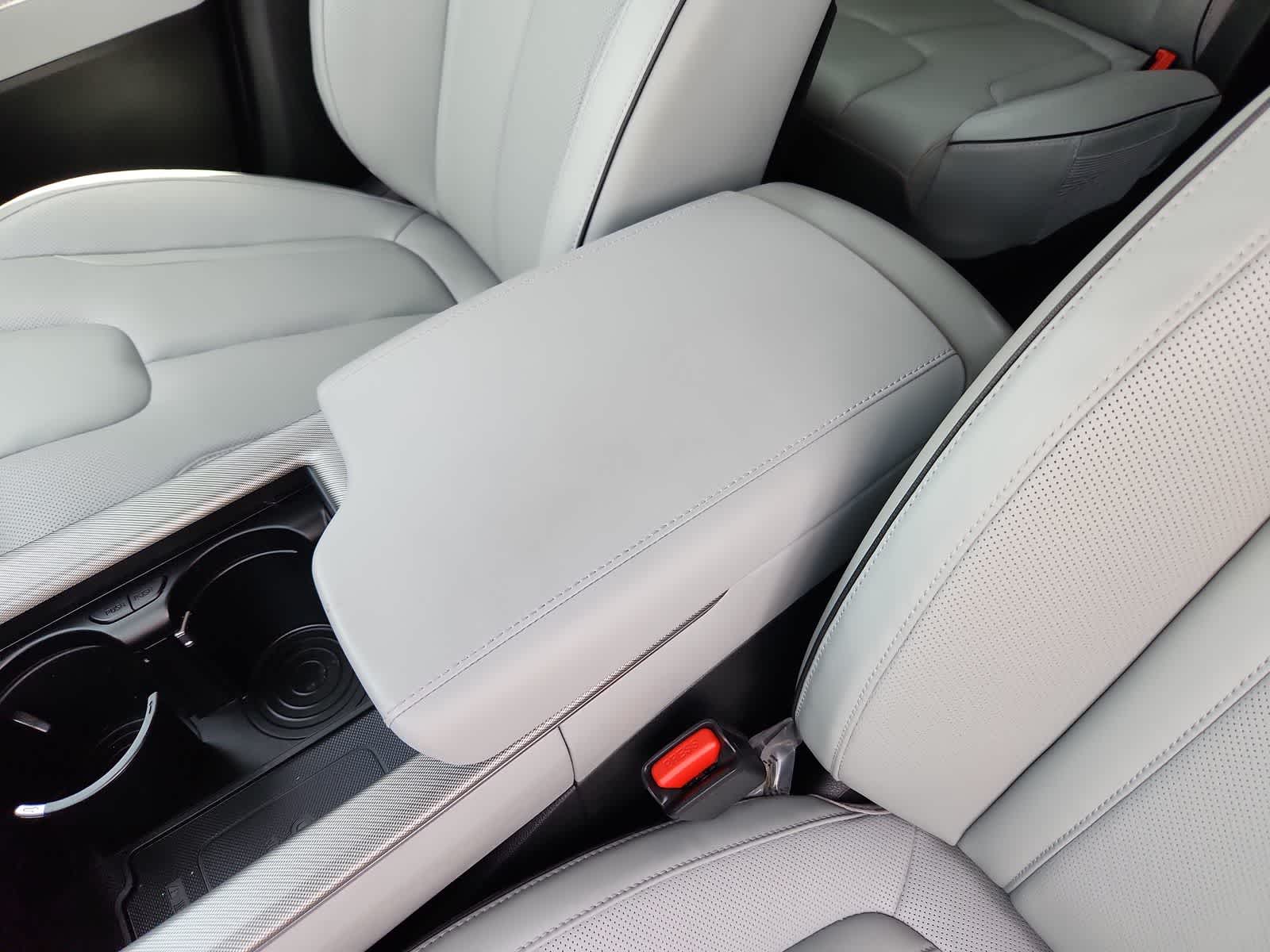 used 2024 Hyundai Palisade car, priced at $44,999