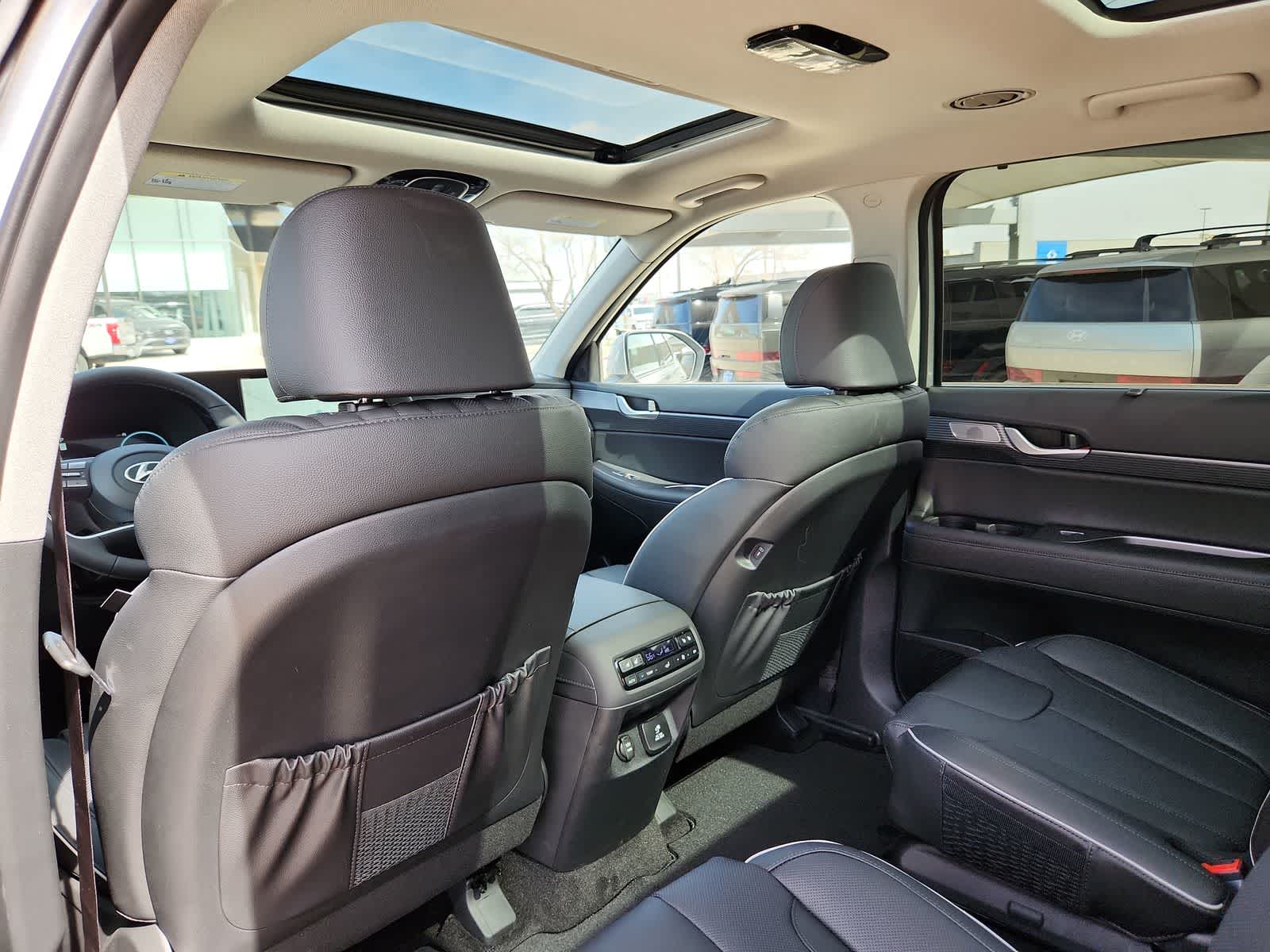 new 2025 Hyundai Palisade car, priced at $52,920