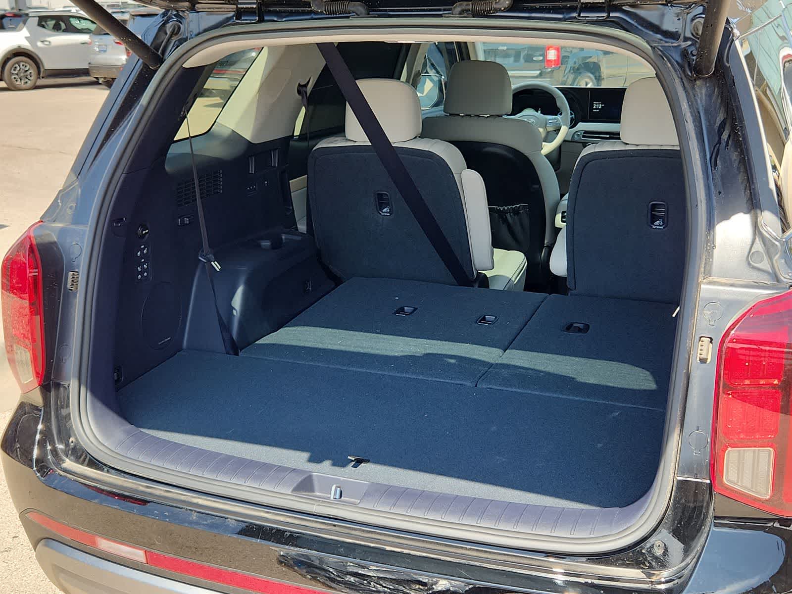 used 2024 Hyundai Palisade car, priced at $43,999