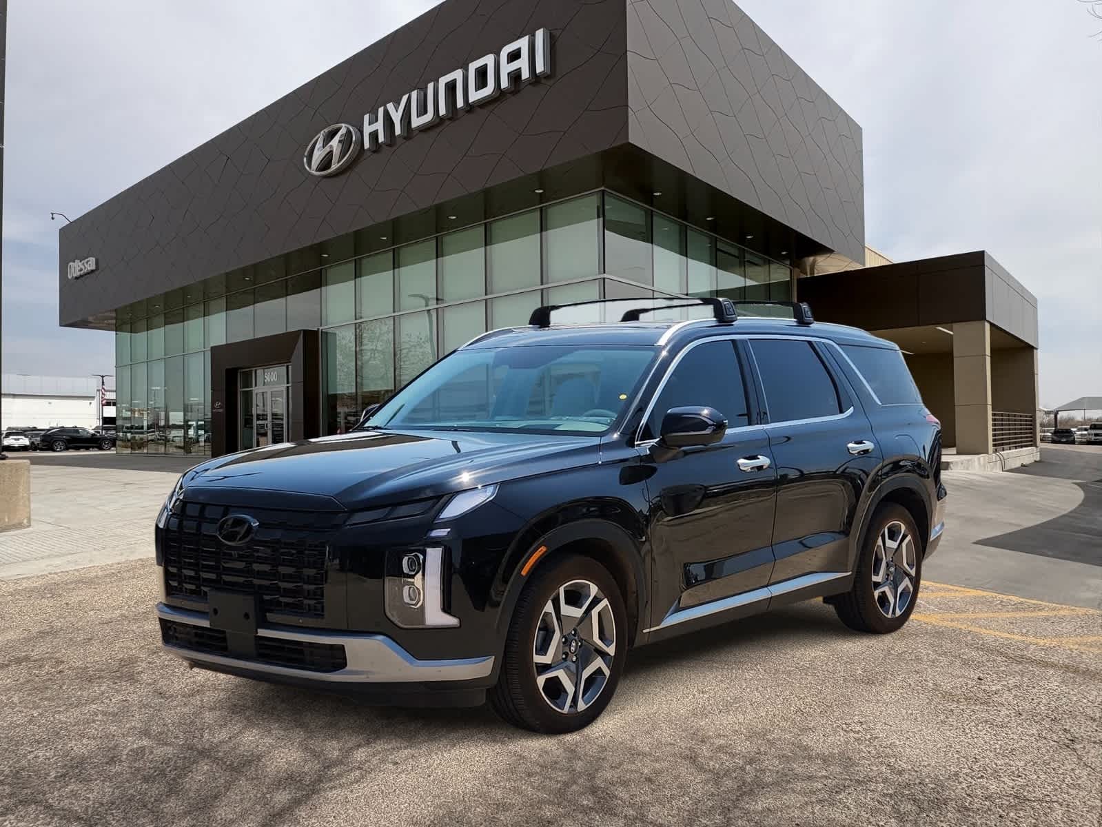 used 2024 Hyundai Palisade car, priced at $43,999
