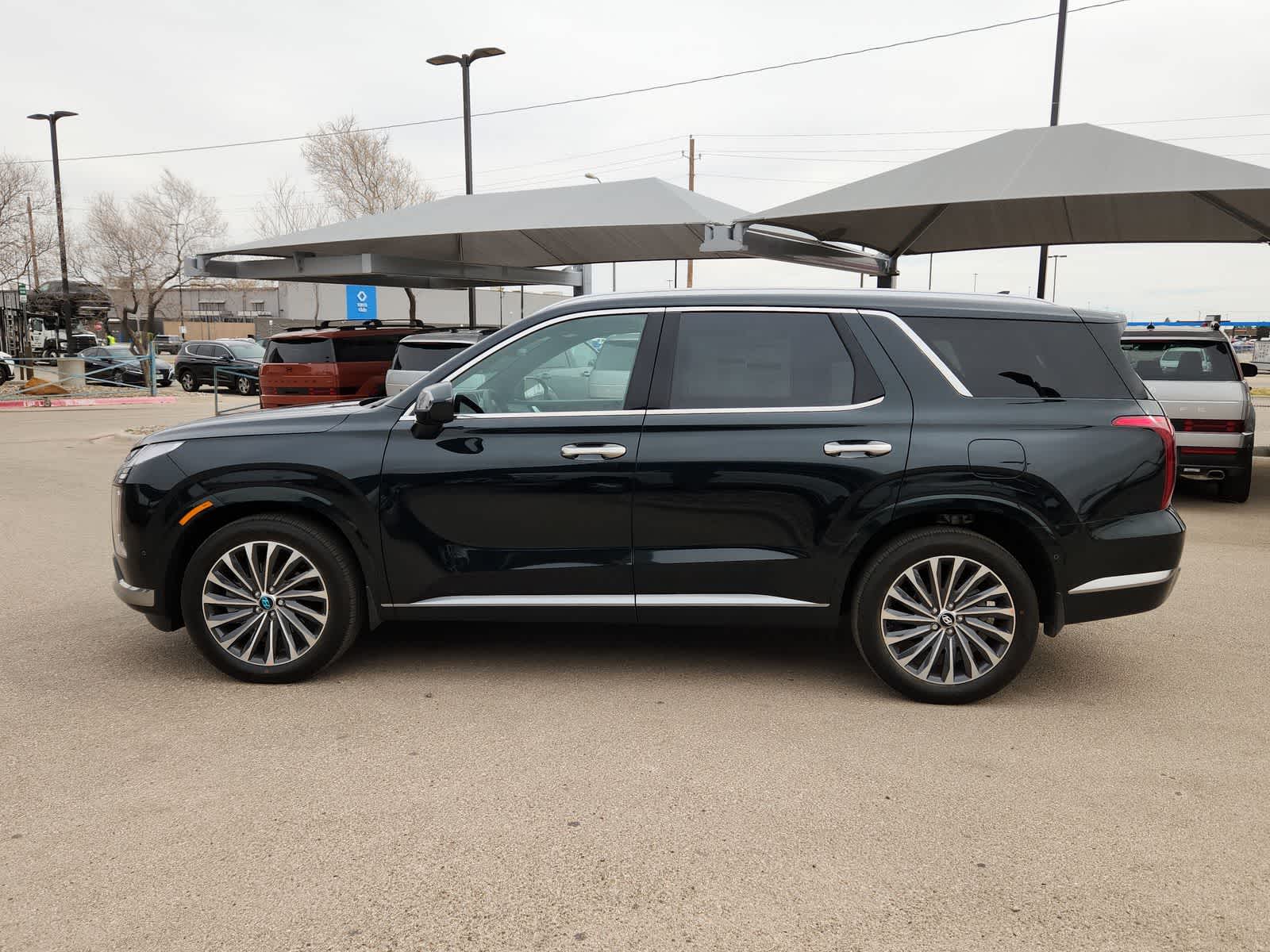 new 2025 Hyundai Palisade car, priced at $55,880