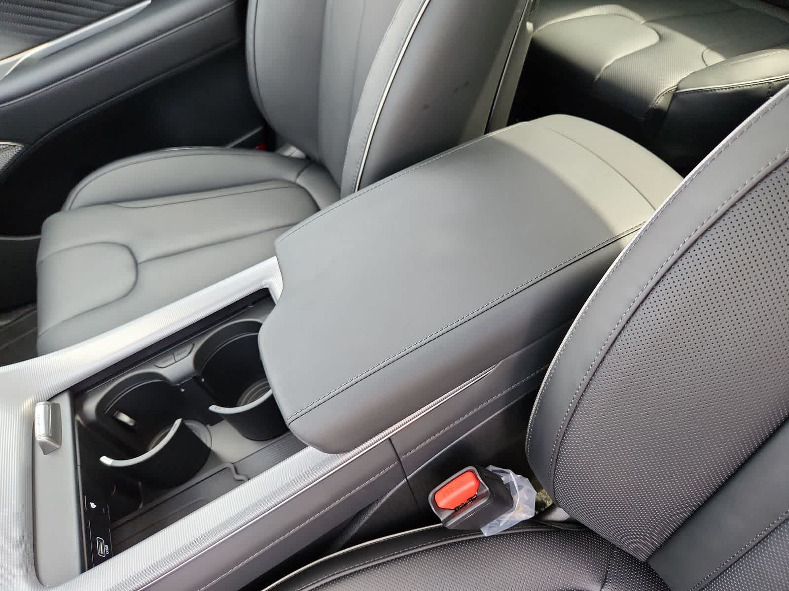 new 2025 Hyundai Palisade car, priced at $54,720