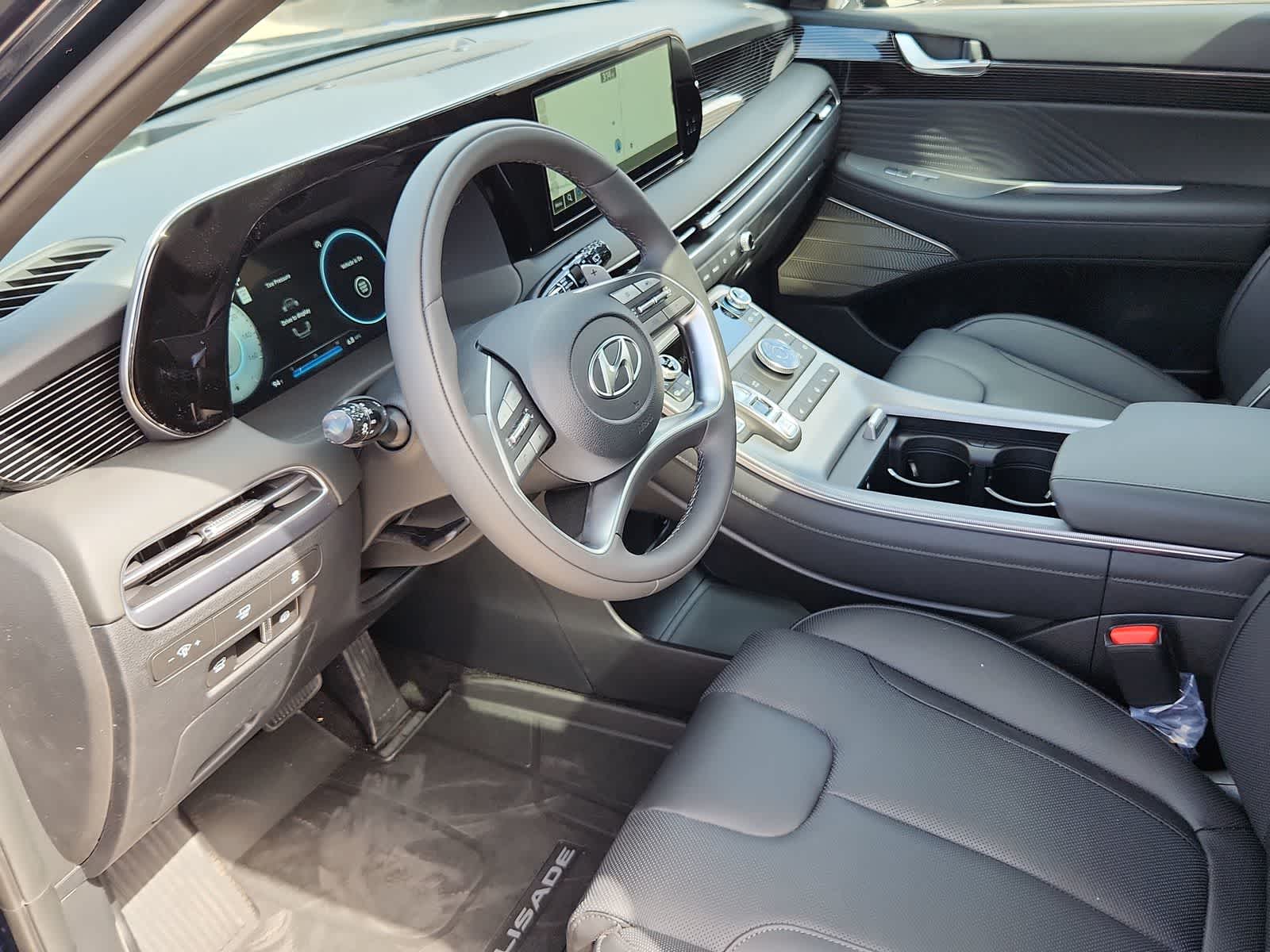 new 2025 Hyundai Palisade car, priced at $54,720