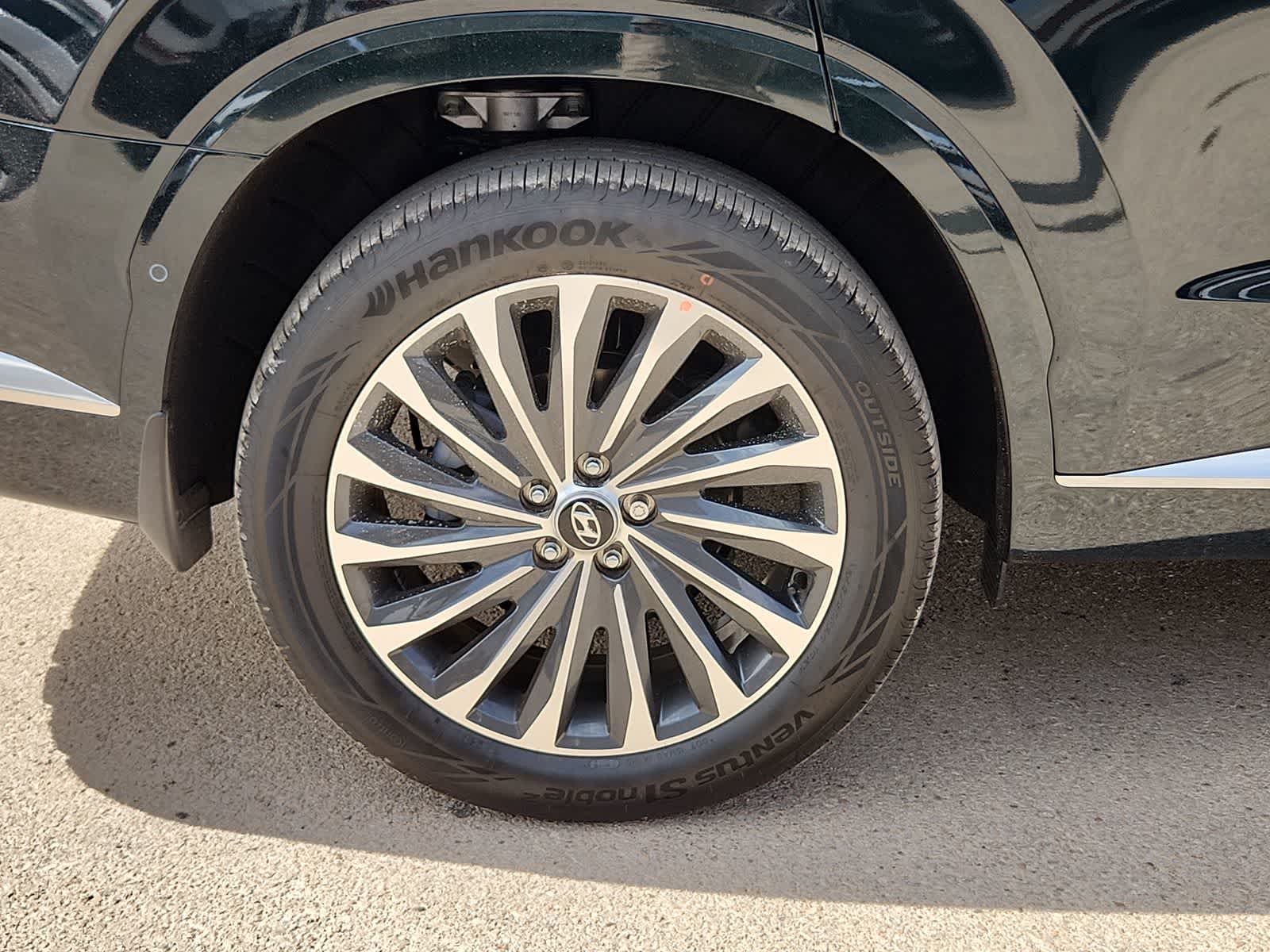 new 2025 Hyundai Palisade car, priced at $54,720