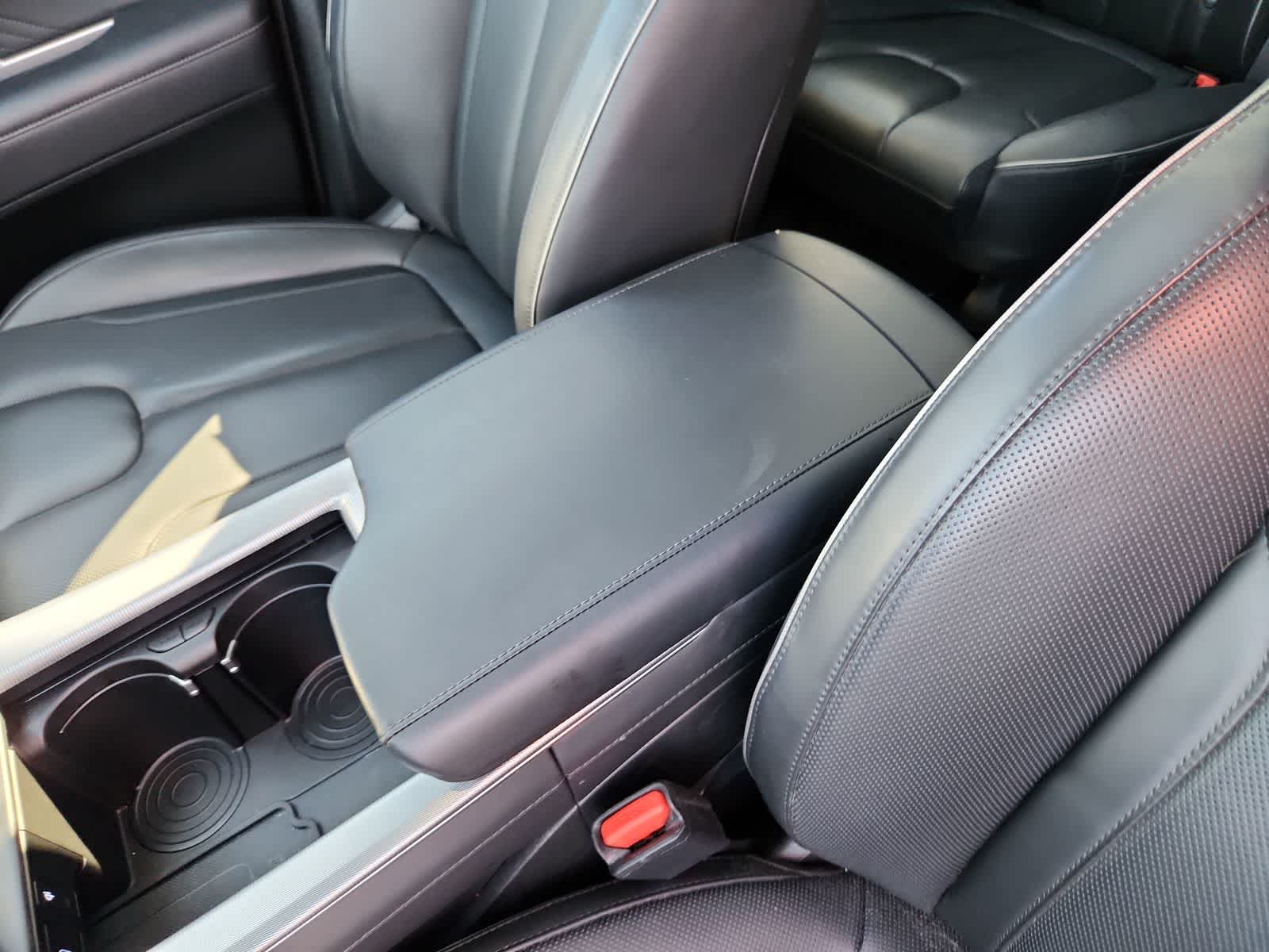 used 2025 Hyundai Palisade car, priced at $45,987