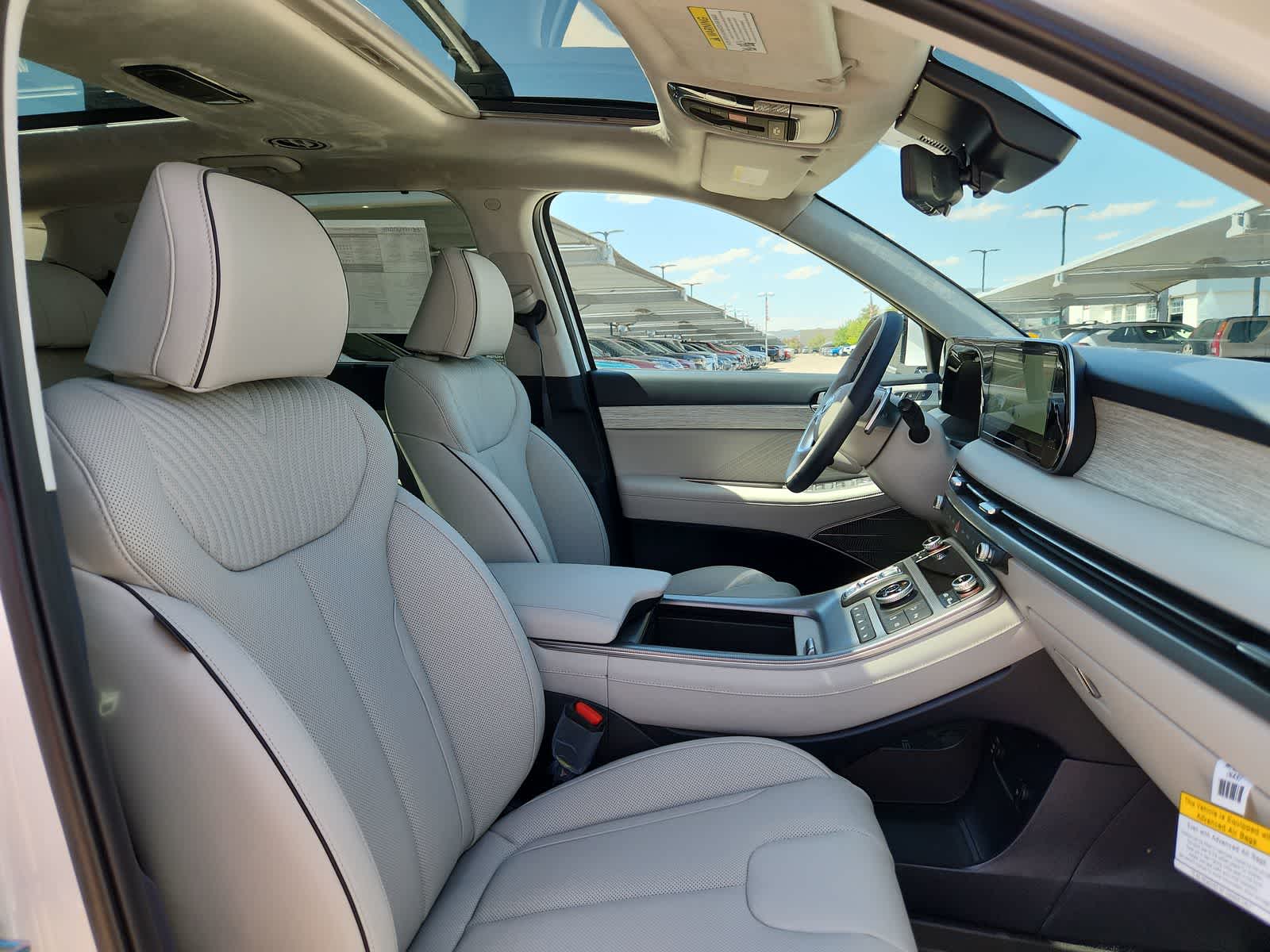 new 2025 Hyundai Palisade car, priced at $55,999