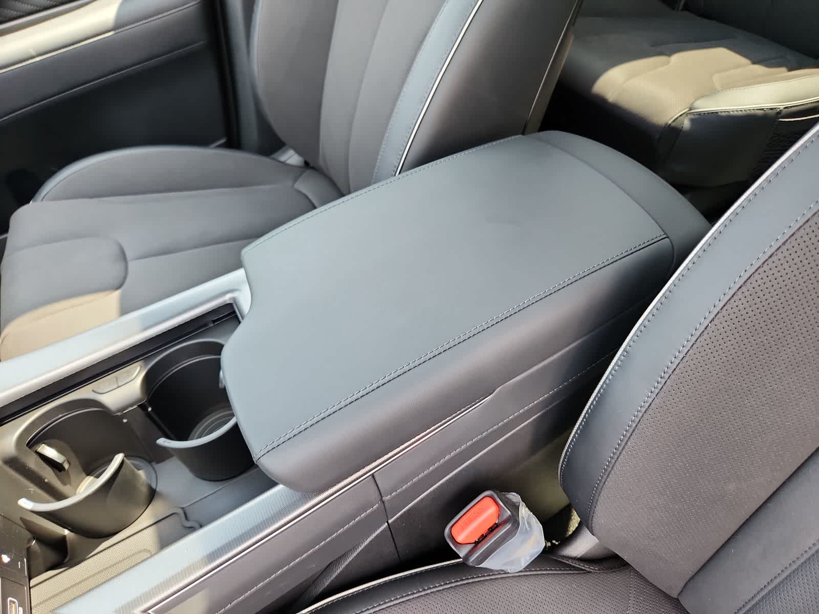 new 2025 Hyundai Palisade car, priced at $57,110