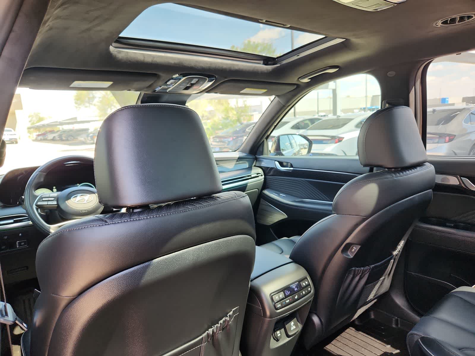 used 2023 Hyundai Palisade car, priced at $36,998