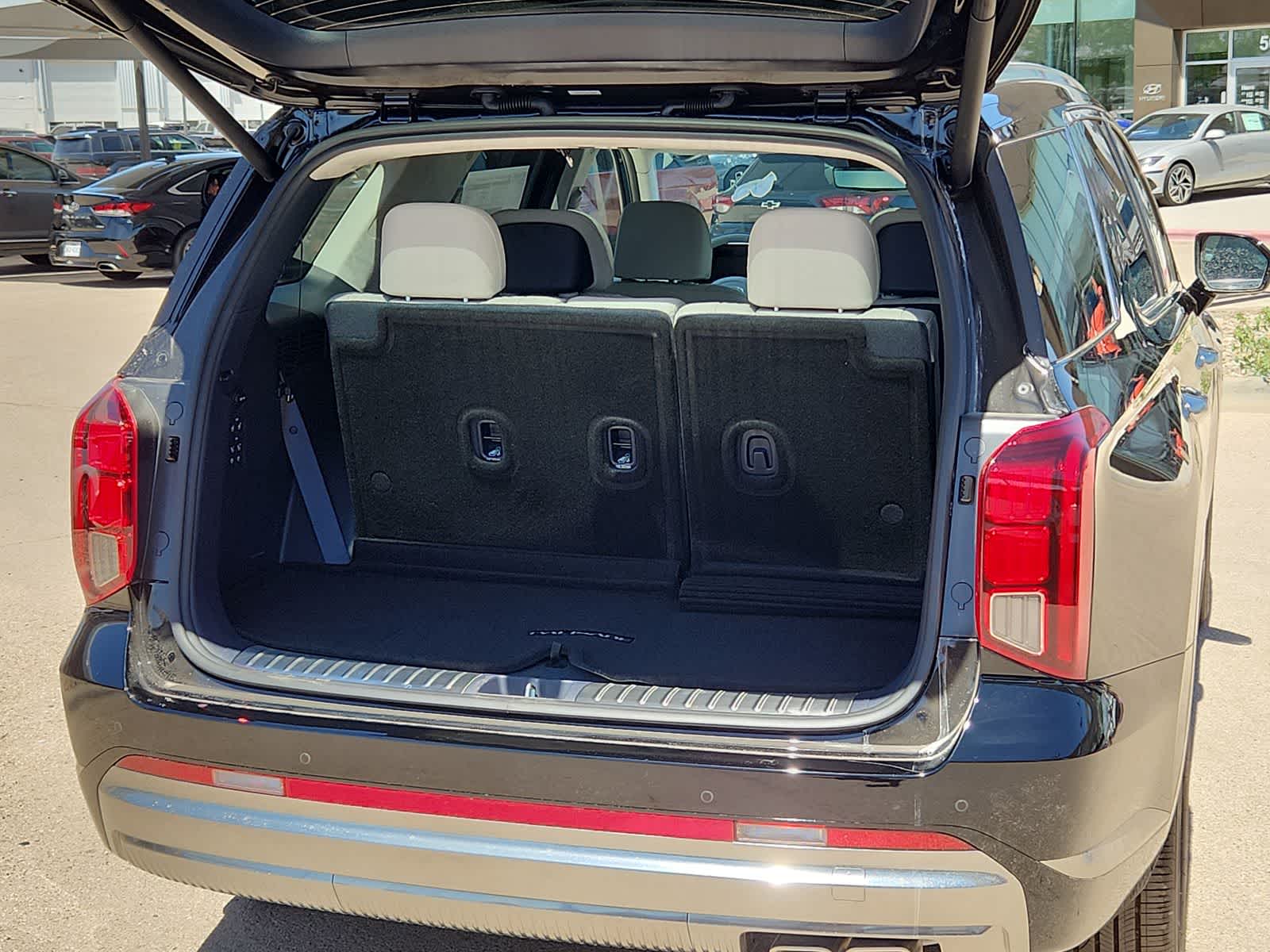 new 2025 Hyundai Palisade car, priced at $55,325