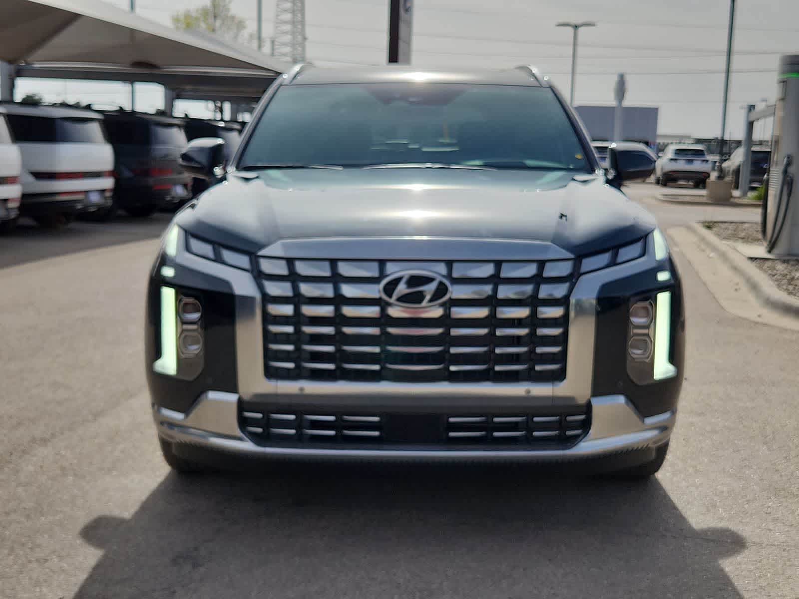 new 2025 Hyundai Palisade car, priced at $54,670