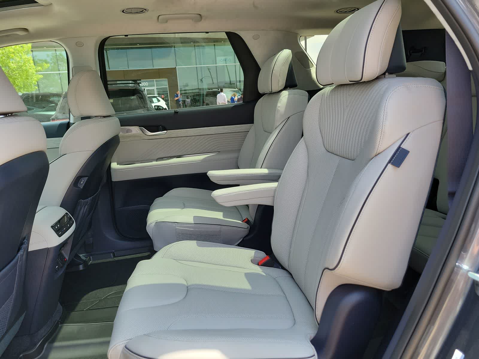 new 2025 Hyundai Palisade car, priced at $55,185