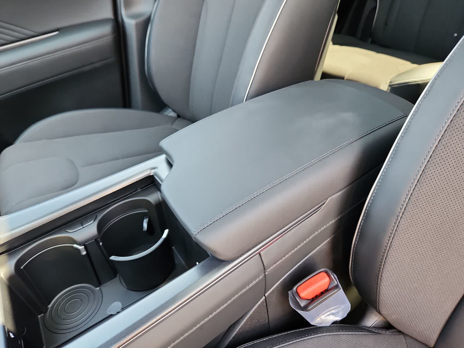new 2025 Hyundai Palisade car, priced at $56,764