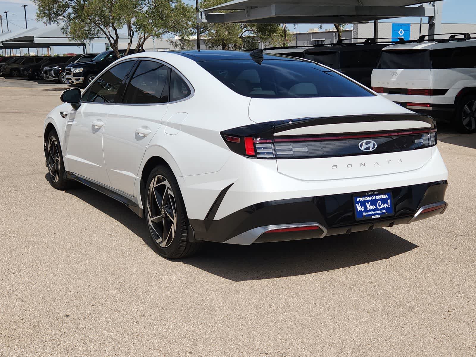 new 2025 Hyundai Sonata car, priced at $33,380