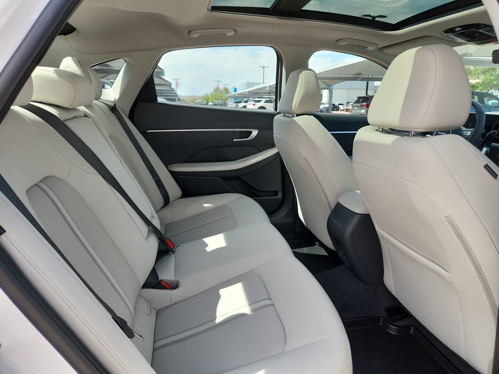 new 2025 Hyundai Sonata car, priced at $33,380