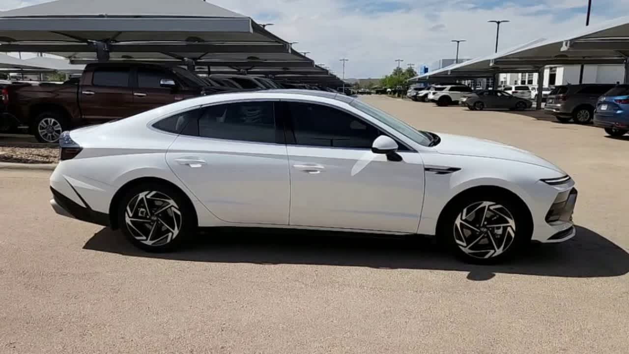 new 2025 Hyundai Sonata car, priced at $33,380